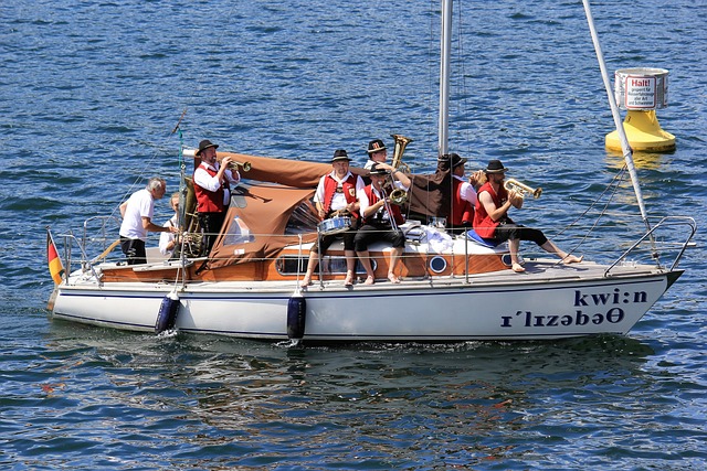 育的一项经 育的一项经